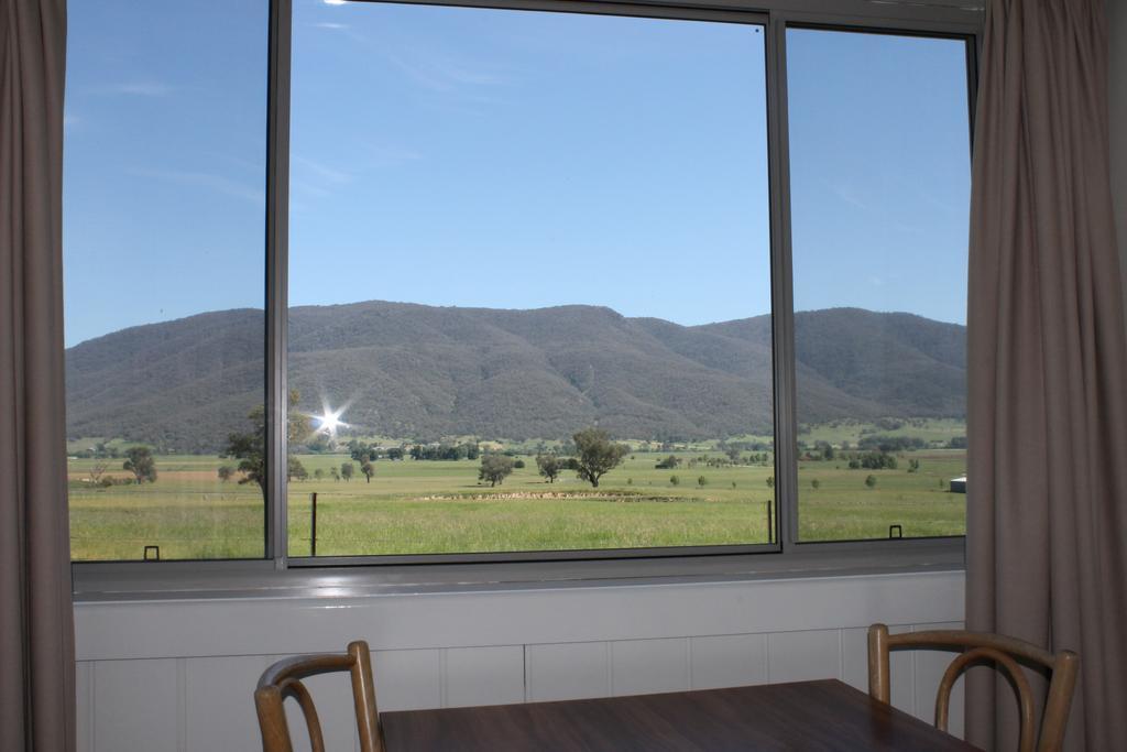 Mountain View Motel Corryong Exterior photo